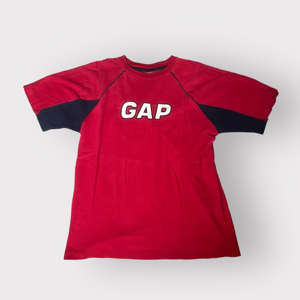 Vintage GAP Boys Red Perforated Short Sleeve Sports T-Shirt